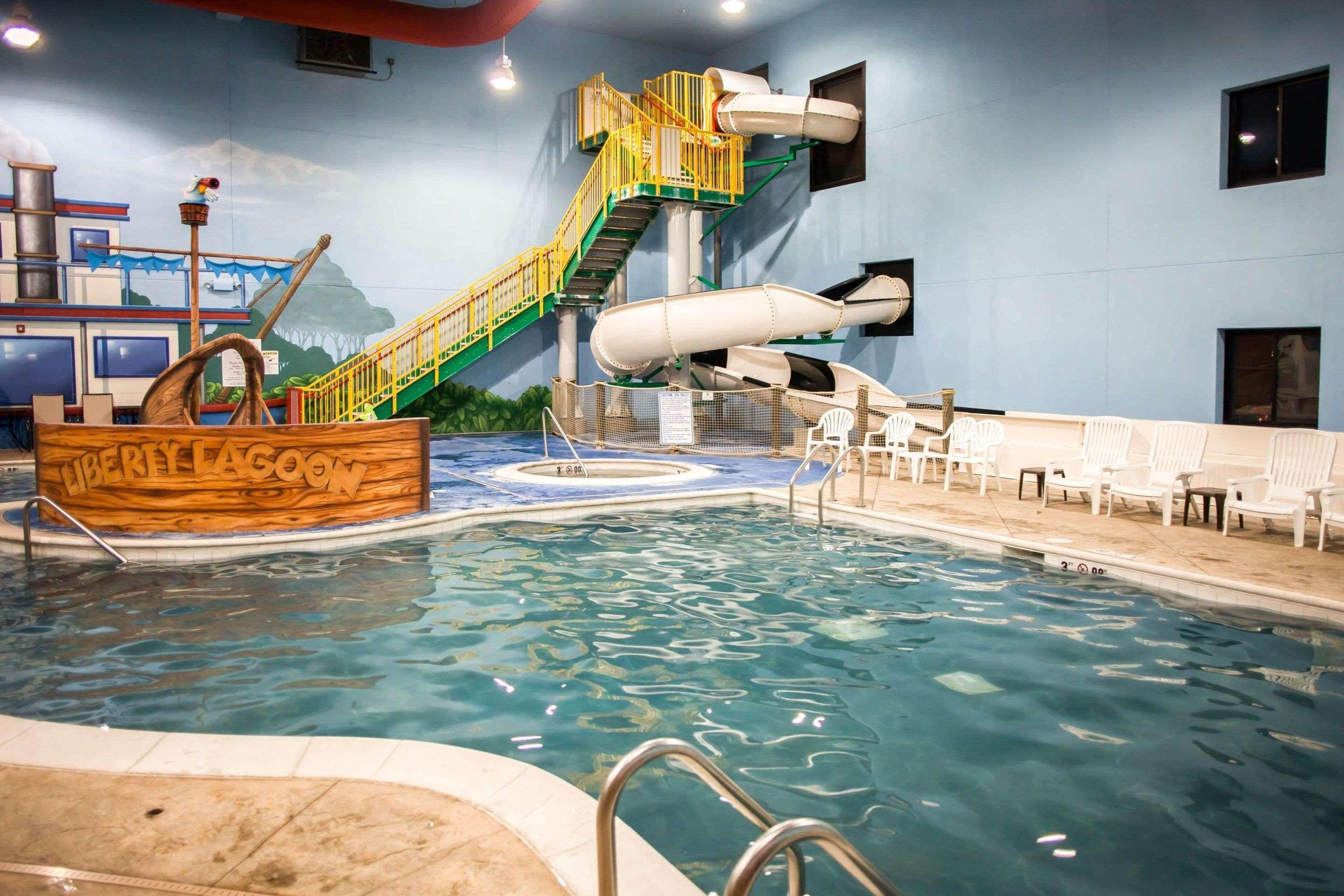 Sleep Inn & Suites Indoor Waterpark Liberty Extérieur photo