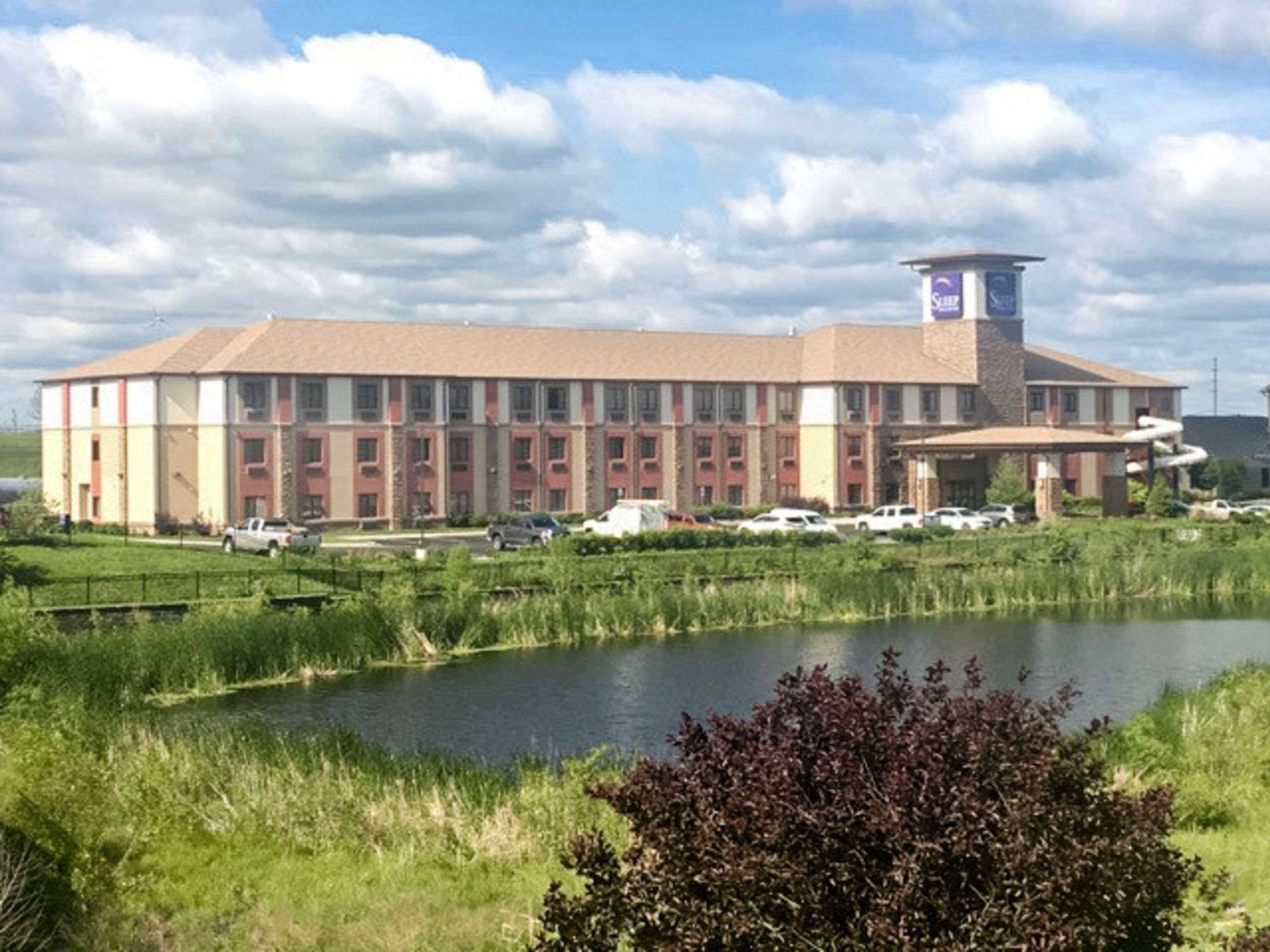 Sleep Inn & Suites Indoor Waterpark Liberty Extérieur photo
