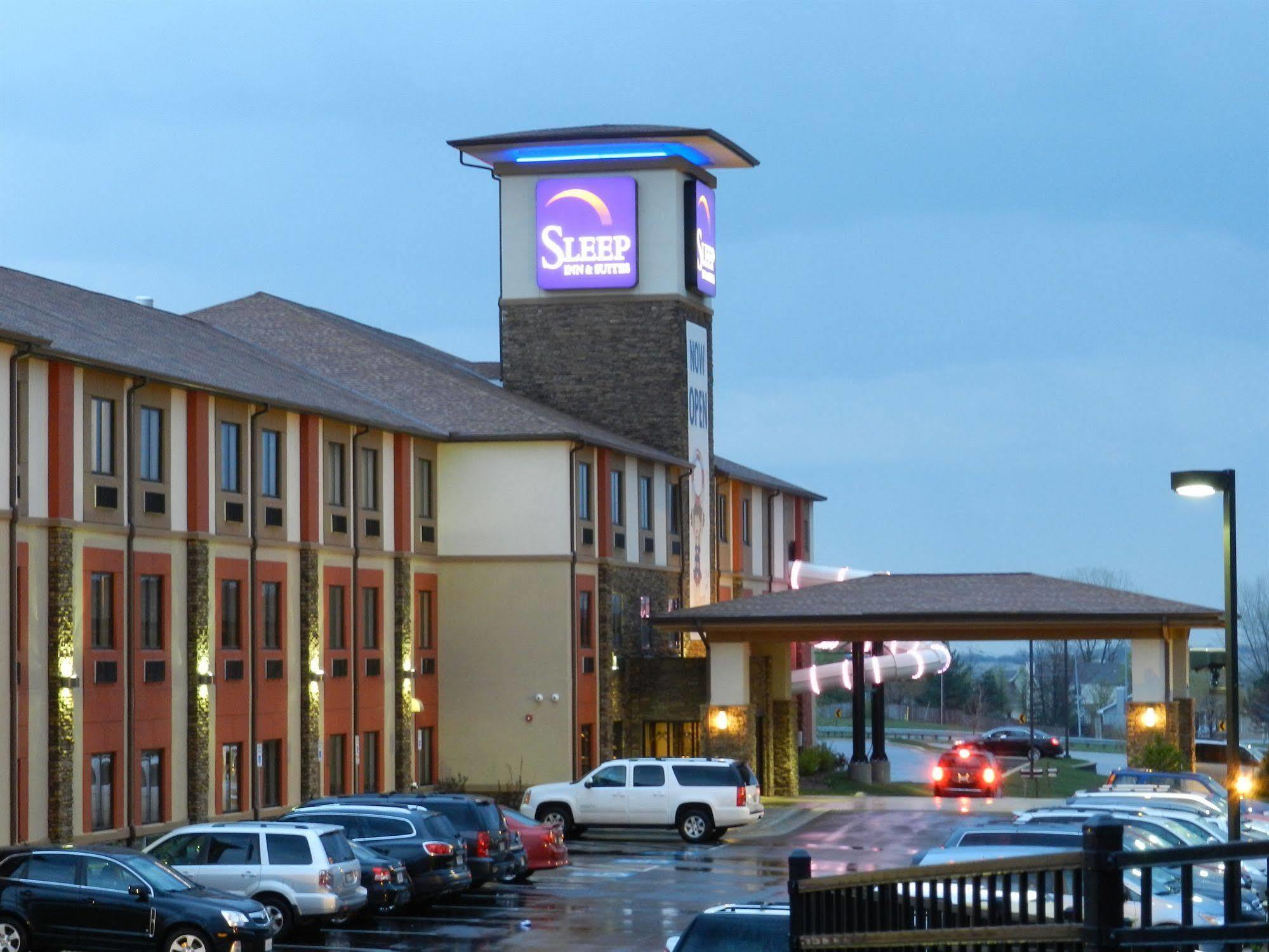 Sleep Inn & Suites Indoor Waterpark Liberty Extérieur photo